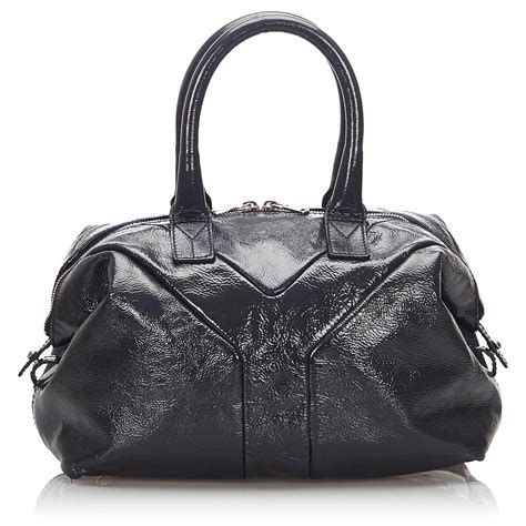 sac yves saint laurent noir vernis|Sac à main en cuir verni Yves Saint Laurent Noir en Cuir verni.